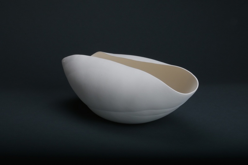 Hemisphère-III | 2014 | 7.5h x 18l x 8d in. | porcelain