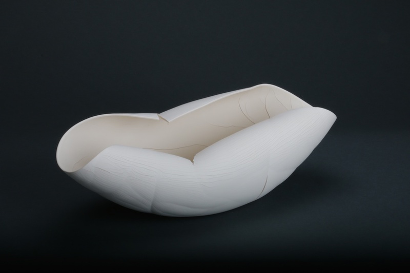 Hemisphère-IV-view 2 | 2014 | 6.5h x 18l x 7d in. | porcelain